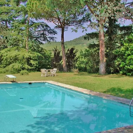 Villa Sleeps 21 Pool Wifi Orrius
